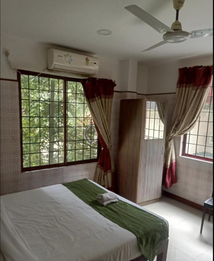 Hotel Heaven Gardens Kochi Exterior foto